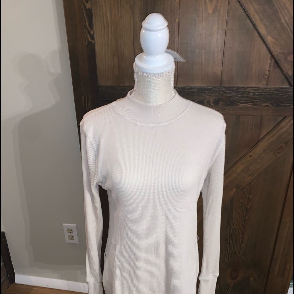 White Turtleneck Ribbed Athletic Shirt